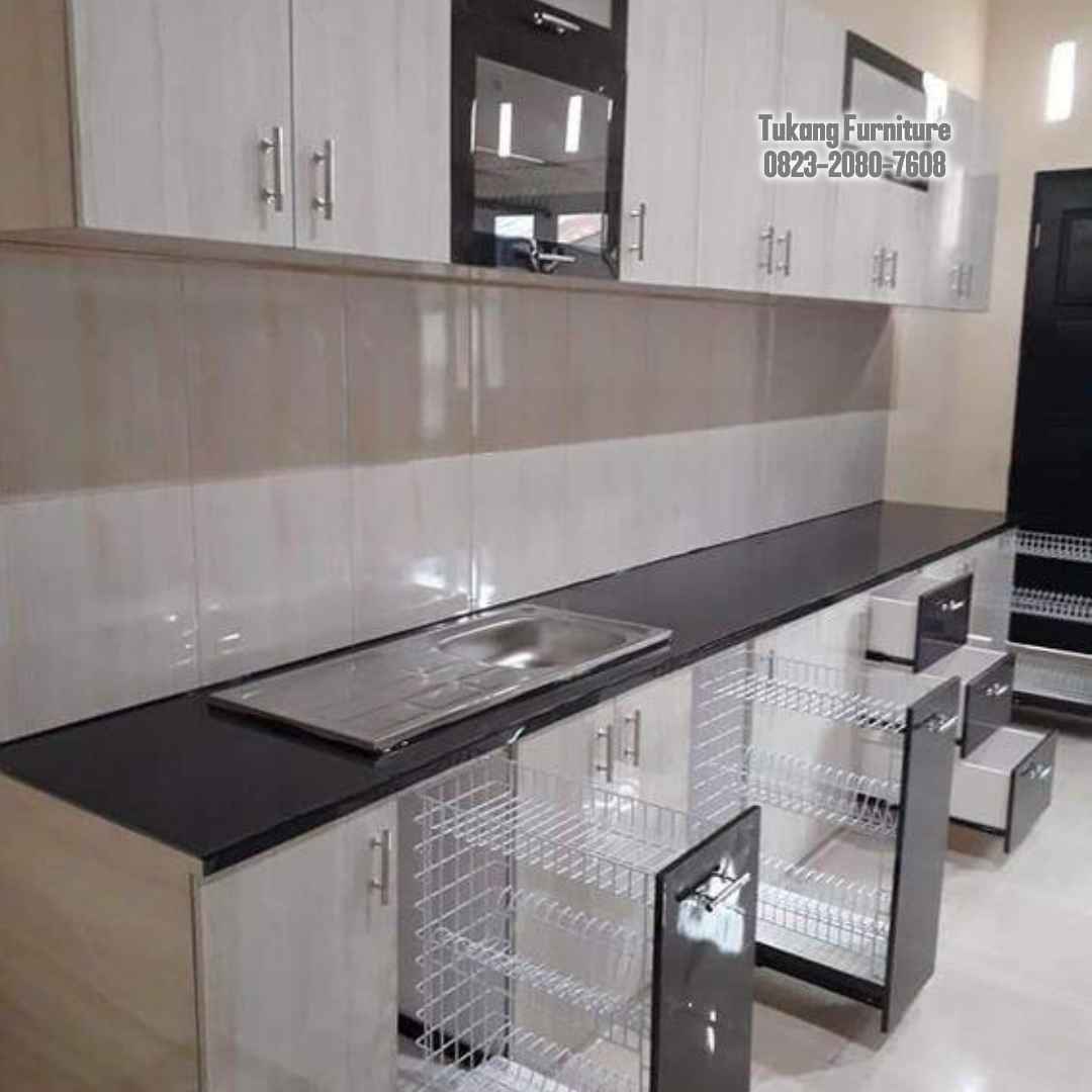 Desain Rak Bumbu Kitchen Set Bawah Minimalis